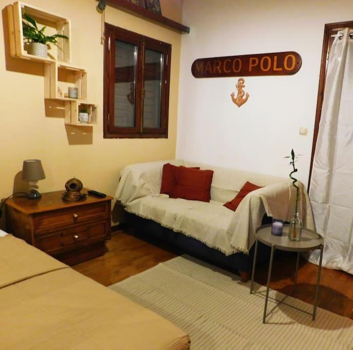アナヴィソスMarco Polo'S Mooring Cozy Navy Houseアパートメント エクステリア 写真