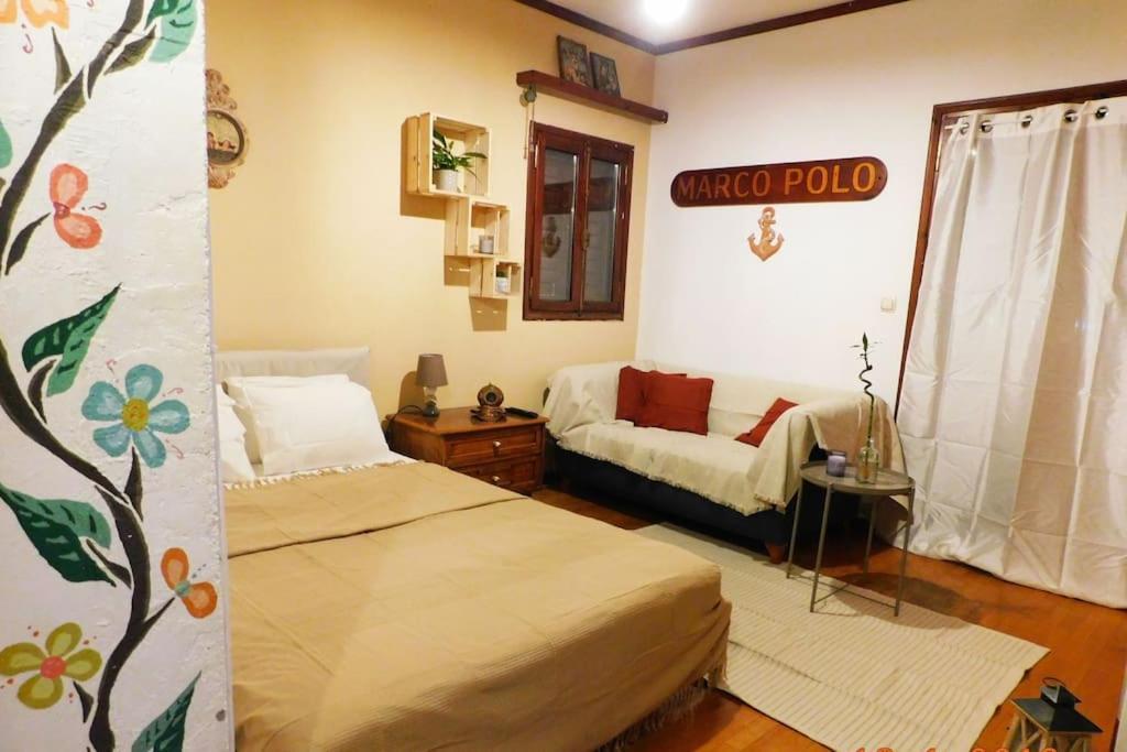 アナヴィソスMarco Polo'S Mooring Cozy Navy Houseアパートメント エクステリア 写真